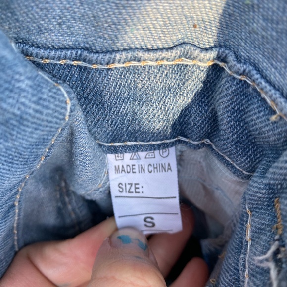 overalls - Picture 3 of 4